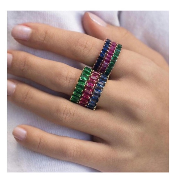 Green Baguette Ring Sterling Silver Gold Plated - Picture 5 of 6